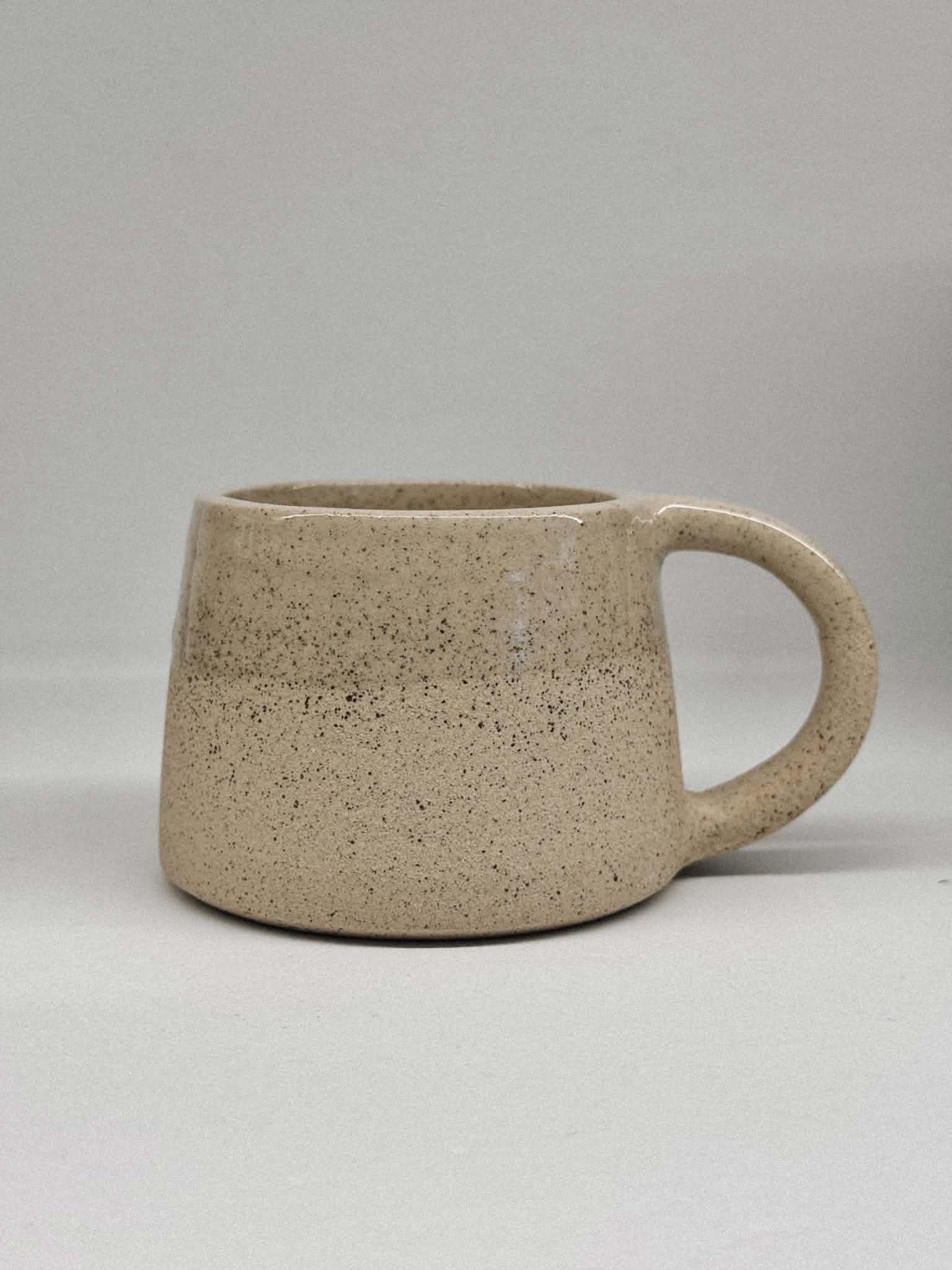 Minimalist Natural Clay Mug - Texture and Handle